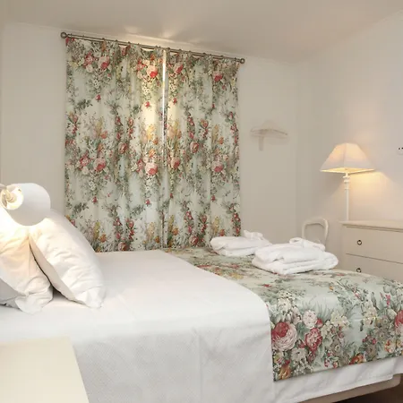 Hotel Casa Palmela - Small Luxury Of The World, &