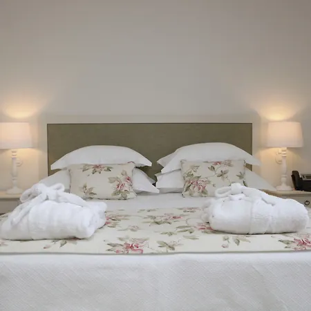 Casa Palmela - Small Luxury Of The World, & 5* Сетубал