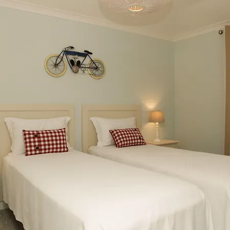 Casa Palmela - Small Luxury Of The World, & 5* Σετούμπαλ